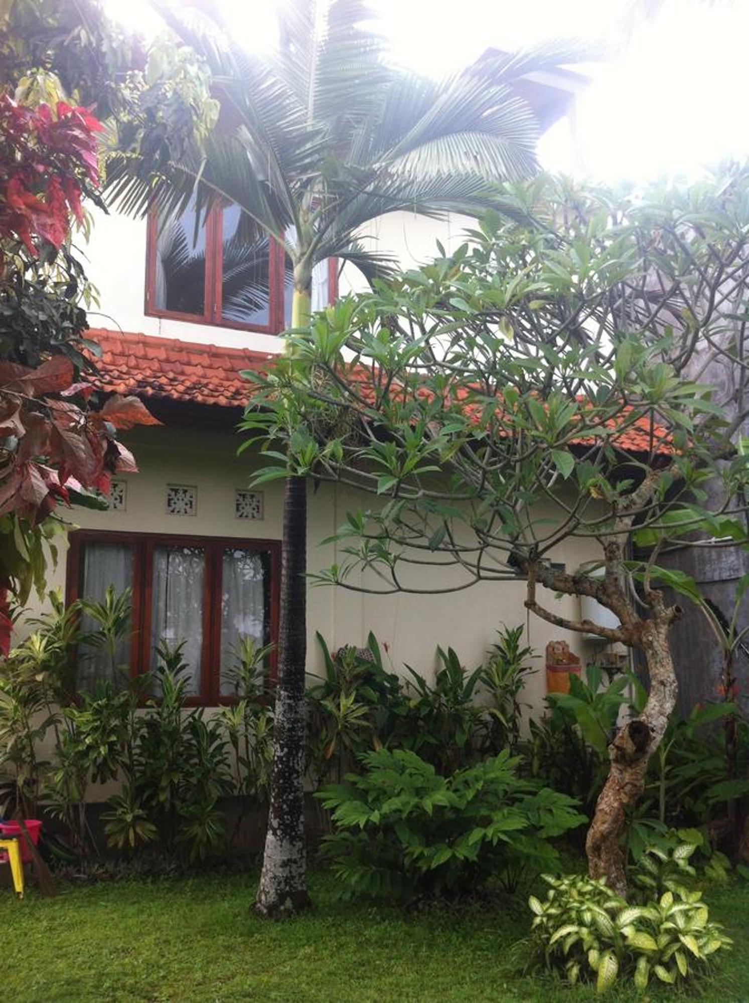Pondok Loris Guest House Ubud  Exterior photo